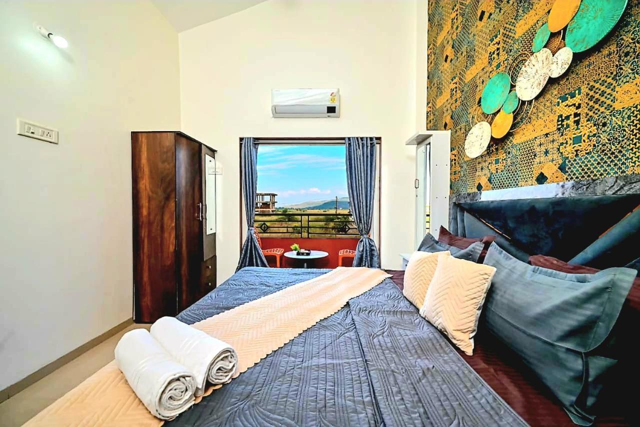 Ll Empyrean Stay Ll Airawat Villa Ll 2Bhk Ll Ac Ll Private Pool Ll Wifi Ll 罗纳瓦拉 外观 照片