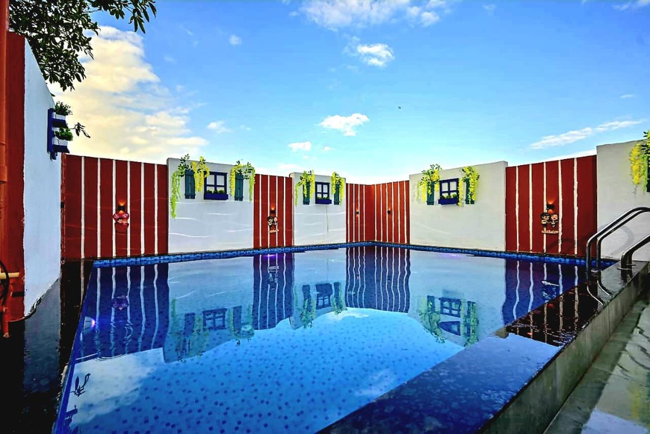 Ll Empyrean Stay Ll Airawat Villa Ll 2Bhk Ll Ac Ll Private Pool Ll Wifi Ll 罗纳瓦拉 外观 照片